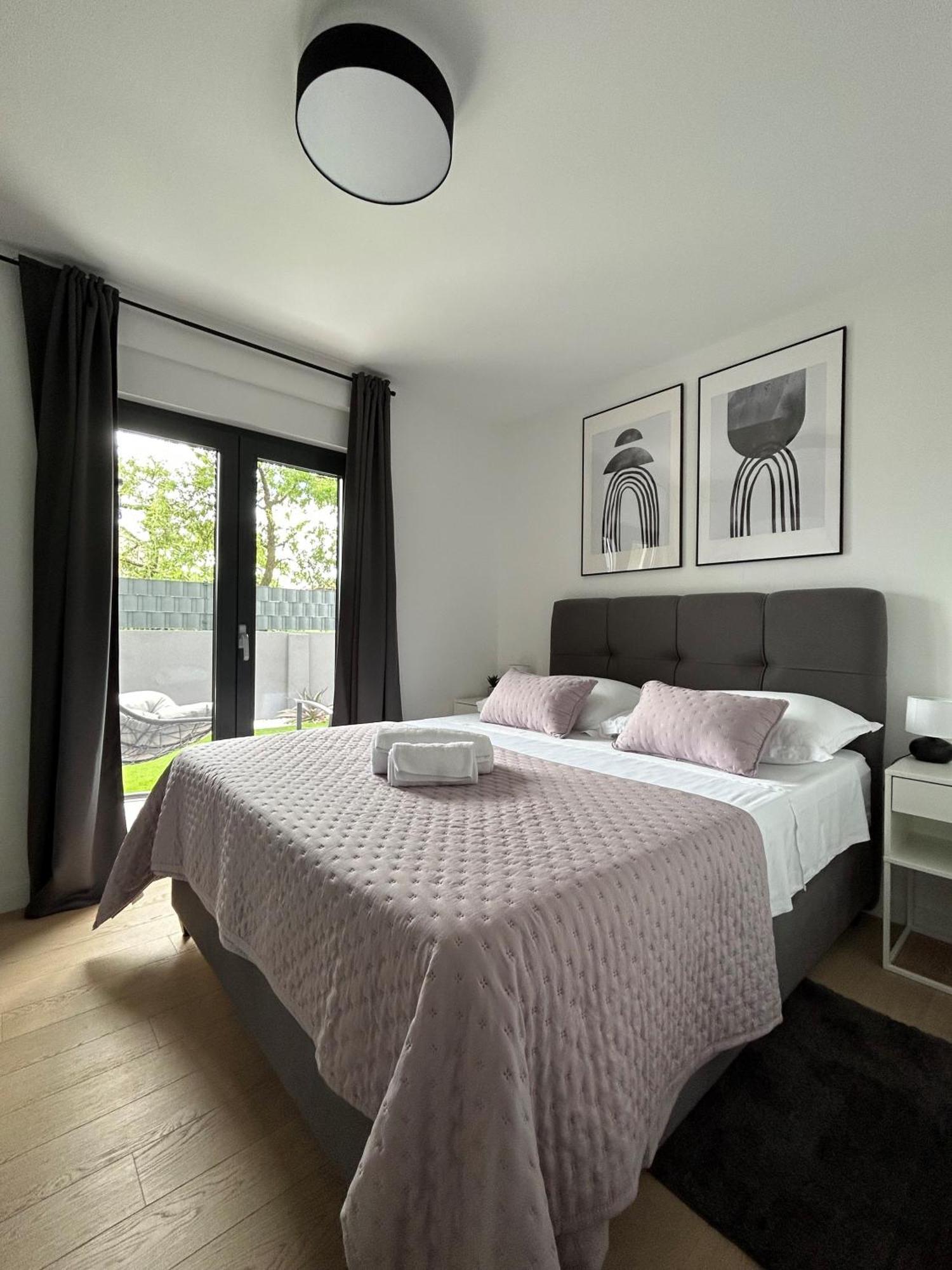 Apartment Oris, Private Parking, Garden Zára Kültér fotó